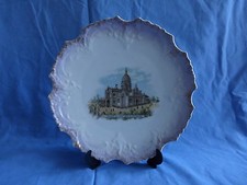 Assiette porcelaine représent d'occasion Assiette porcelaine représent d'occasion  Bruay-sur-l'Escaut