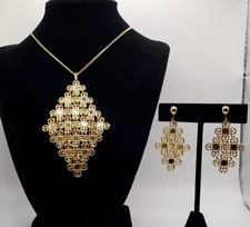 Set collana orecchini usato Set collana orecchini usato  Cagliari