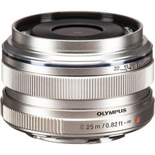 Olympus obiettivi mirrorless usato  Italia