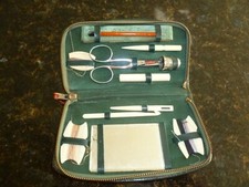 Ancienne trousse nécessaire d'occasion  Buzancy