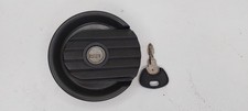 Aba de acabamento da tampa do tanque de combustível Peugeot 205 3 portas com chave comprar usado  Enviando para Brazil