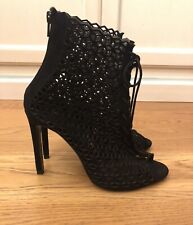 Zara black sandals usato  Andora