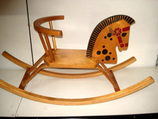 Cavallo dondolo legno usato  Vittuone