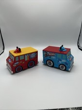 Usado, Pacote com 2 veículos utilitários móveis Disney Junior Mickey Mouse SK8 loja brinquedos para cachorros-quentes comprar usado  Enviando para Brazil