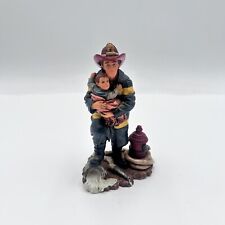 Estatueta miniatura vintage Red Hats of Courage HERO bombeiro com criança 1999 Vanmark comprar usado  Enviando para Brazil