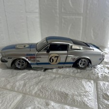 Carro miniatura Ford Mustang 1967 em escala 1/24 comprar usado  Enviando para Brazil