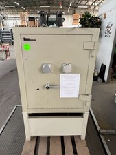 Tresor 2 gebraucht kaufen  Strausberg