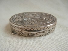 Petite boite pilules d'occasion Petite boite pilules d'occasion  Gien