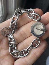 Womens gucci 107 for sale  HAMPTON
