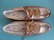 Nike rarität goldene gebraucht kaufen  München