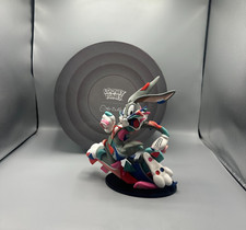 Boneco de vinil Louis De Guzman X NTWRK Bugs Bunny Looney Tunes edição limitada 500, usado comprar usado  Enviando para Brazil