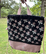 RARO Mary Kay Queen Bee Bolsa Isolada com Cordão Alça Superior ** HTF comprar usado RARO Mary Kay Queen Bee Bolsa Isolada com Cordão Alça Superior ** HTF comprar usado  Enviando para Brazil