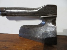 Doloire hache ancienne d'occasion Doloire hache ancienne d'occasion  Lasalle