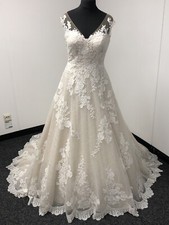 Pronovias primadona white for sale  STOKE-ON-TRENT