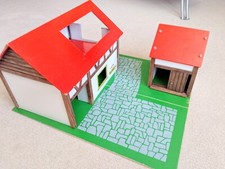Holz bauernhof spielplatte gebraucht kaufen  Pleidelsheim