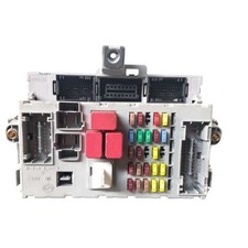 Centralina porta fusibili usato  Pratola Peligna