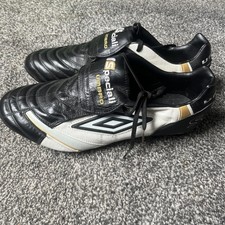 Umbro speciali men for sale  ELLESMERE PORT