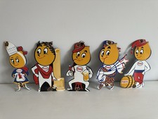 Five vintage small for sale  WELWYN