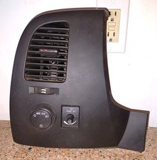 Silverado sierra headlight for sale  Putnam