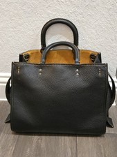 COACH DISNEY ROGUE 30 BOLSA DE OMBRO SATCHEL PRETA MARROM ALÇAS EUC, usado comprar usado  Enviando para Brazil