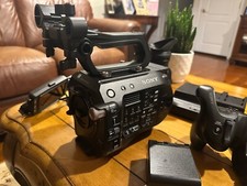 Filmadora de Cinema Digital Sony PXW-FS7M2 4K + Acessórios (FS7 Mark II) comprar usado  Enviando para Brazil