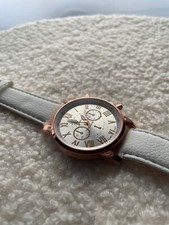 Montre blanche classique d'occasion  Garges-lès-Gonesse