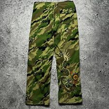 Maharishi Camo CombatBonsai VIP II Haftowane spodnie smoka na sprzedaż  PL