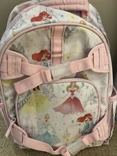 Mochila Mackenzie Disney Princess Castle Ultimate - Rosa. 15 pol, usado comprar usado  Enviando para Brazil