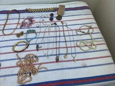Lot bijoux fantaisie d'occasion  Aix-les-Bains