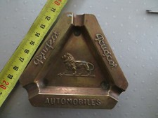 Vieux cendrier cuivre d'occasion Vieux cendrier cuivre d'occasion  Châteauroux