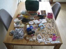 Bastelutensilien konvolut man gebraucht kaufen  Krumbach