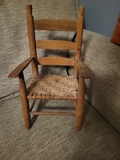 Boneca vintage braço cadeira escada traseira madeira 13,5" (assento hgt. Assento de corrida tecido 5") de altura comprar usado  Enviando para Brazil