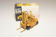 A31 1:87 NZG N.Z.G. 124 CAT CATERPILLAR B25 GABELSTAPLER GELB NMIB SELTEN! comprar usado  Enviando para Brazil