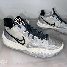 Tênis Masculino Nike Kyrie 4 Baixo Cinza Nevoeiro Preto Tamanho EUA 8 #34649 comprar usado Tênis Masculino Nike Kyrie 4 Baixo Cinza Nevoeiro Preto Tamanho EUA 8 #34649 comprar usado  Enviando para Brazil