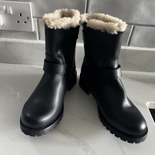 Wills furlined vegan for sale  AYLESBURY