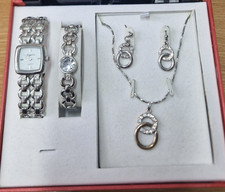 Figaro elegant set for sale  MORPETH