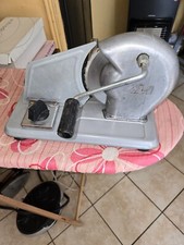 Vendo affettatrice anni usato  Cardito