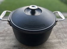 Clad 5qt cast for sale  Belington