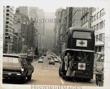 Usado, 1970 Press Photo London ônibus de dois andares funciona em Nova York durante greve comprar usado  Enviando para Brazil