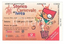 2005 carnevale ivrea usato  Milano