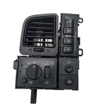 Gmc sierra headlight for sale  Toledo