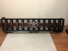 Grille toyota land for sale  GLOUCESTER