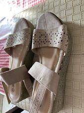 Scarpe donna beige usato  Gioia Tauro