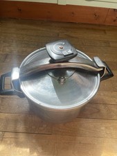 Ancienne cocotte minute d'occasion  Andeville