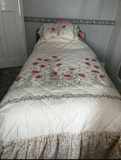 Dorma quilted bedspread for sale  CARDIFF