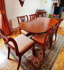 Mahogany seater extending for sale Mahogany seater extending for sale  STOKE-ON-TRENT