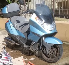 2002 bauletto aprilia usato 2002 bauletto aprilia usato  Pesaro