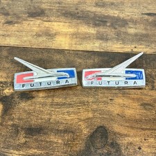 1964 1965 Ford Futura Fender emblema conjunto de 2 pares comprar usado  Enviando para Brazil