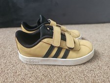 9 boys trainers adidas for sale  WOLVERHAMPTON