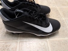 nike cleats fastflex for sale  Boynton Beach